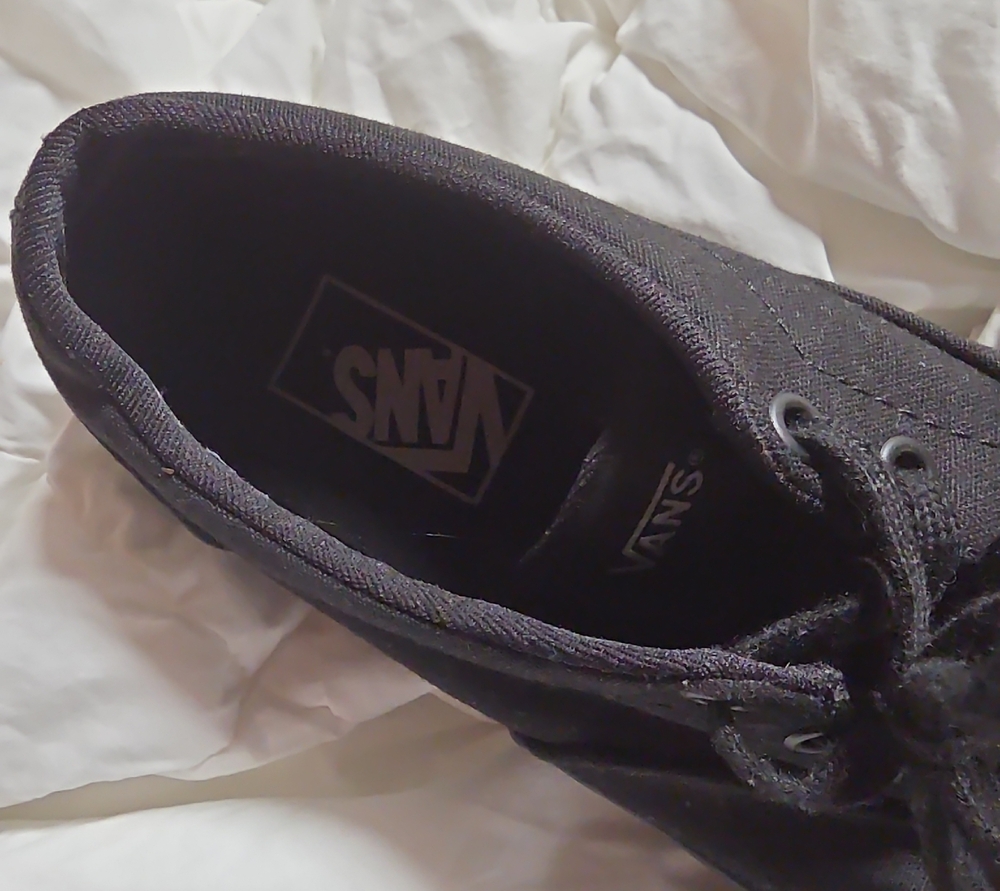 Womens VANS - Picture 3 of 4